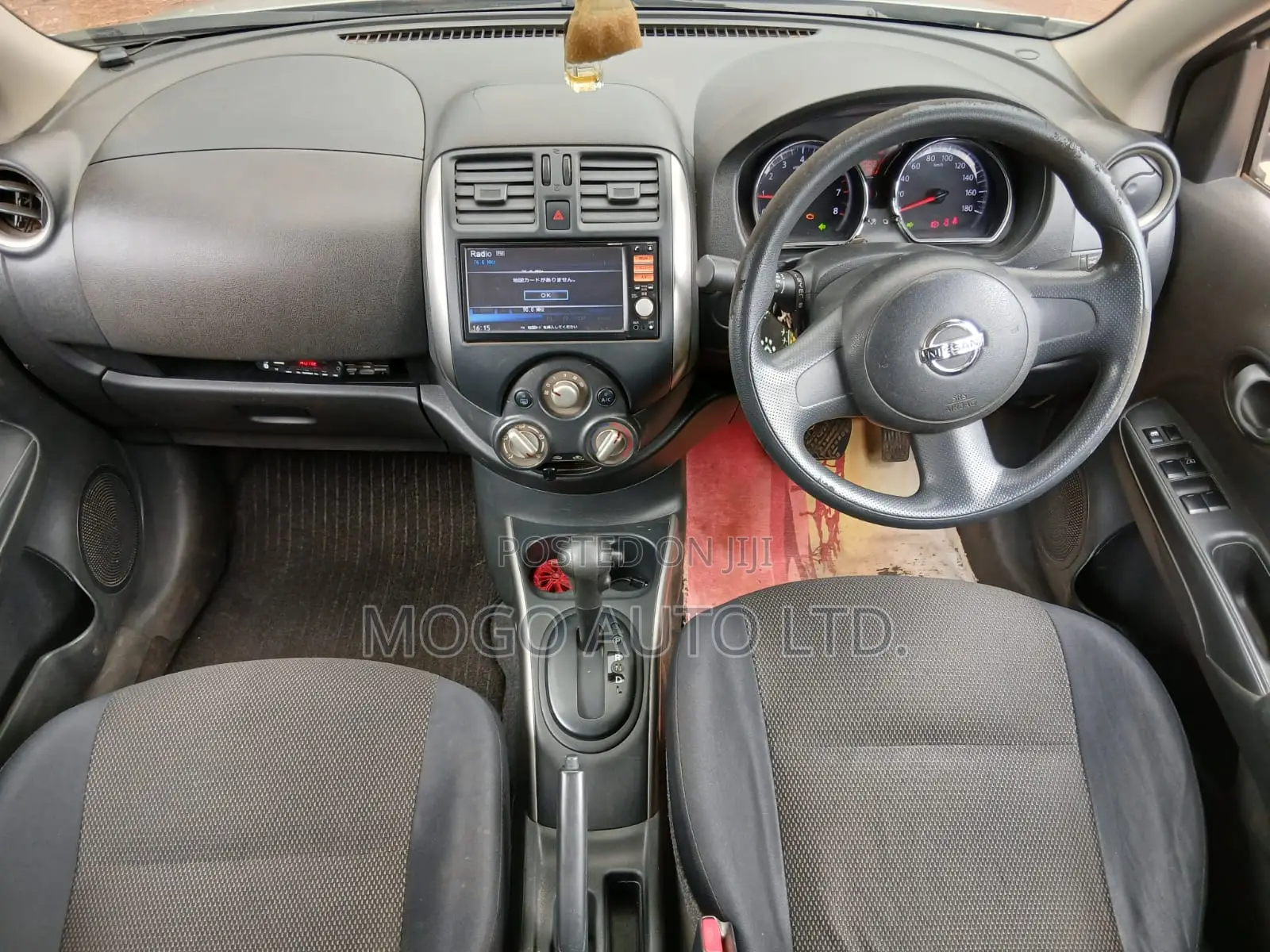 Nissan Latio 1.2 2013 Silver