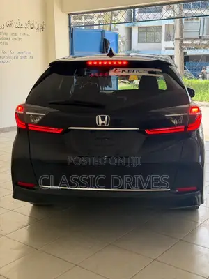 Honda Fit Shuttle 2019 Blue