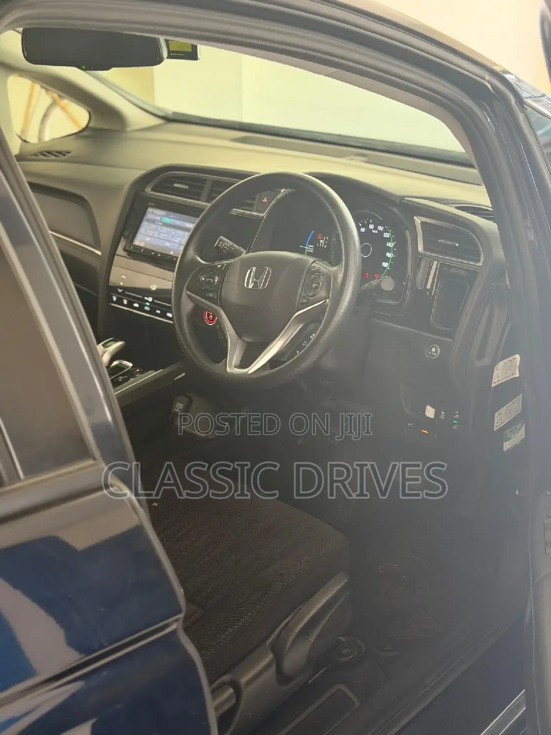 Honda Fit Shuttle 2019 Blue