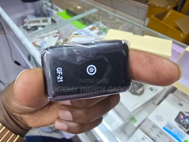 Gf-21 Mini GPS Tracker Magnetic Vehicle Tracking Device - main view