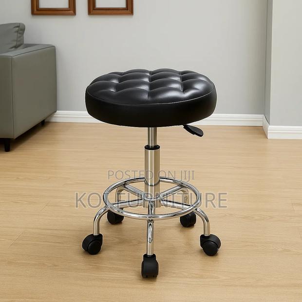Bar Chairs : Fashion Adjustable Black Swivel Salon Stool - thumbnail 5