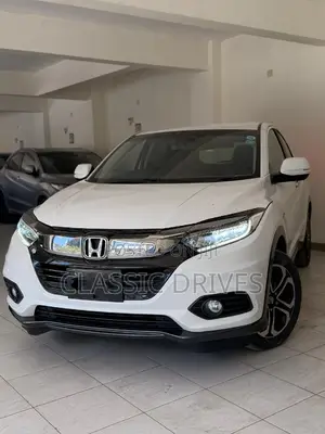 Honda Vezel 2019 White