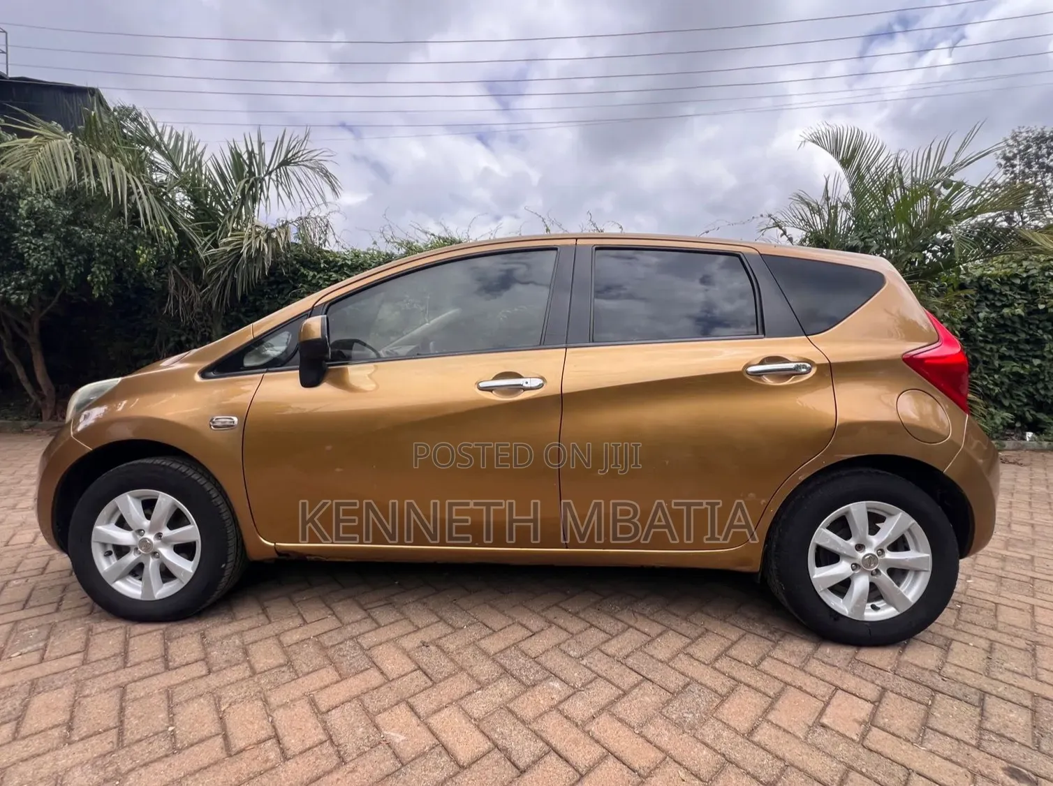 Nissan Note 2013 Gold