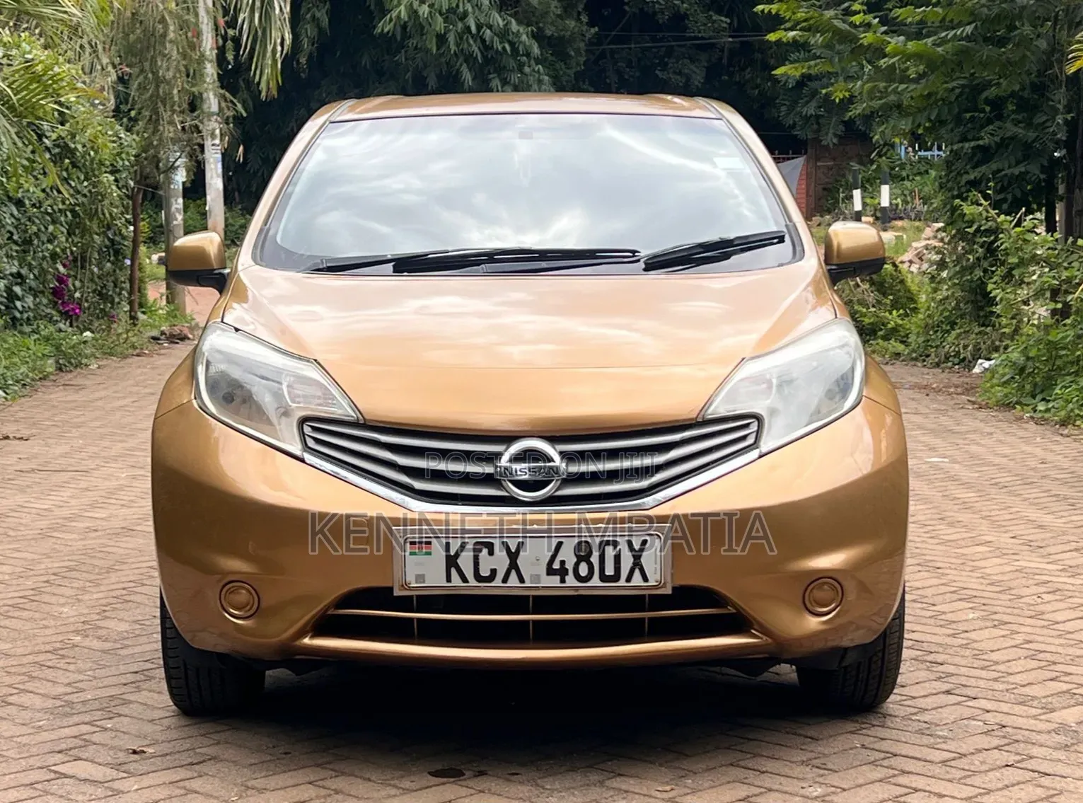 Nissan Note 2013 Gold
