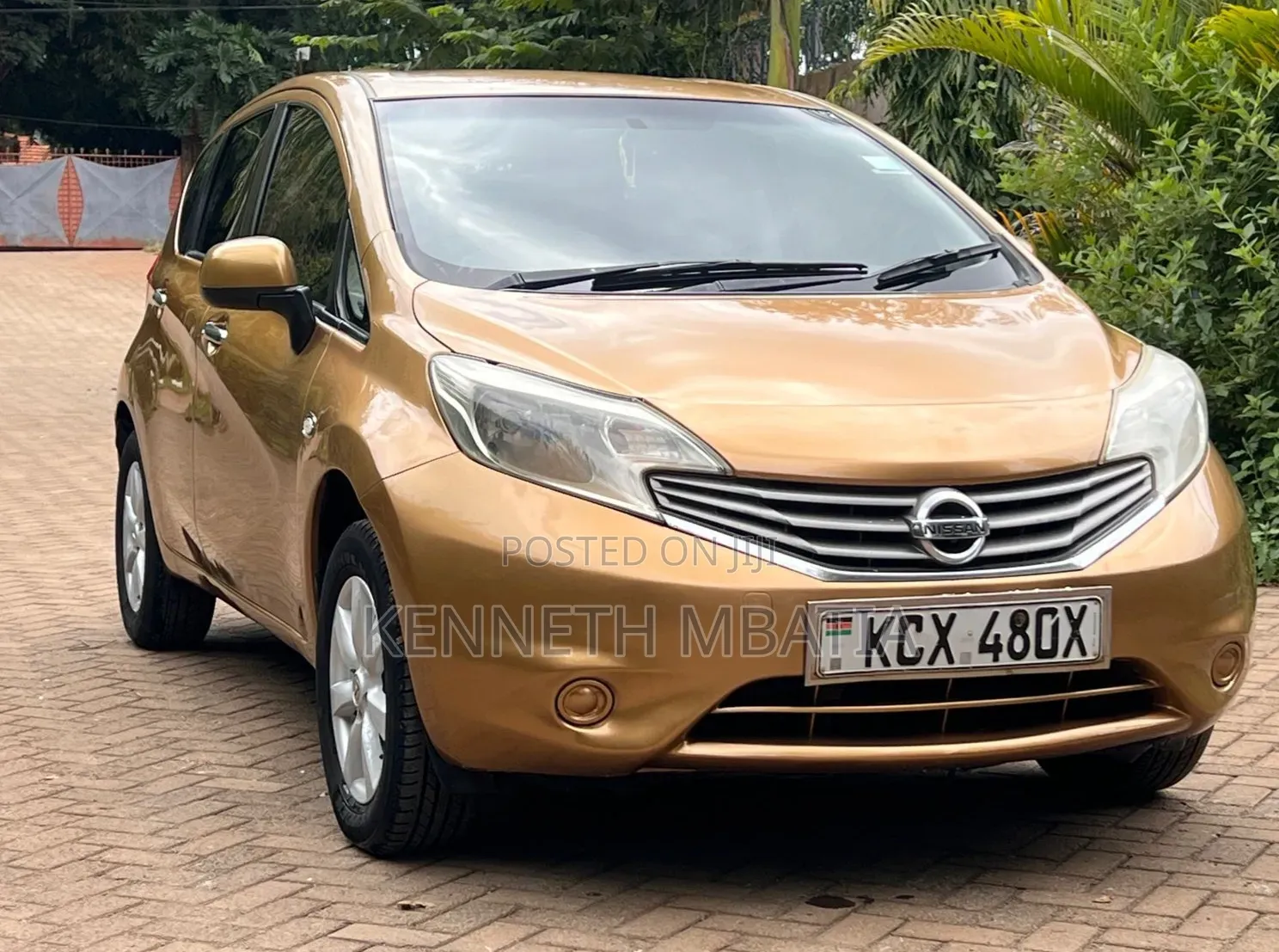 Nissan Note 2013 Gold