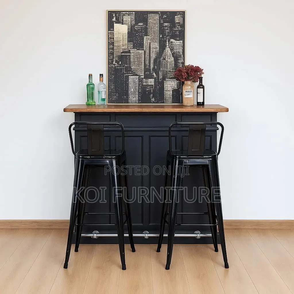 Barstool : Black Industrial-Style Metal Bar Stools