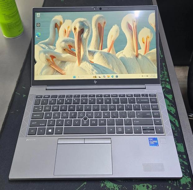 Laptop HP ZBook Firefly G8 32GB Intel Core i7 SSD 512GB