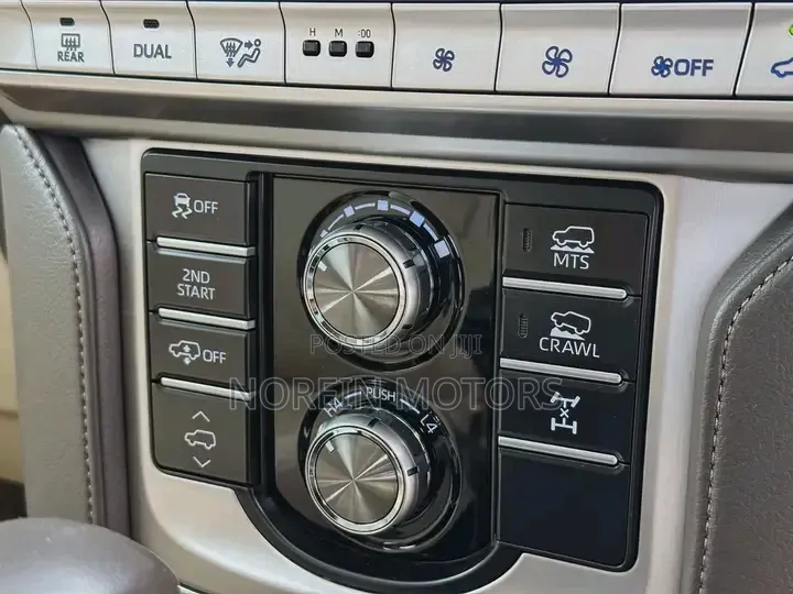 Toyota Land Cruiser Prado 4.0 Petrol TZ-G 2019 White