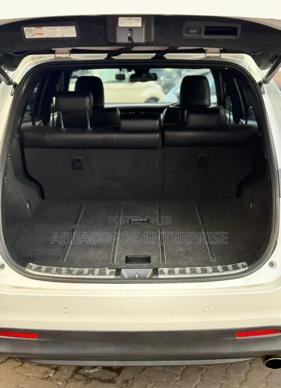 Toyota Harrier 2018 White
