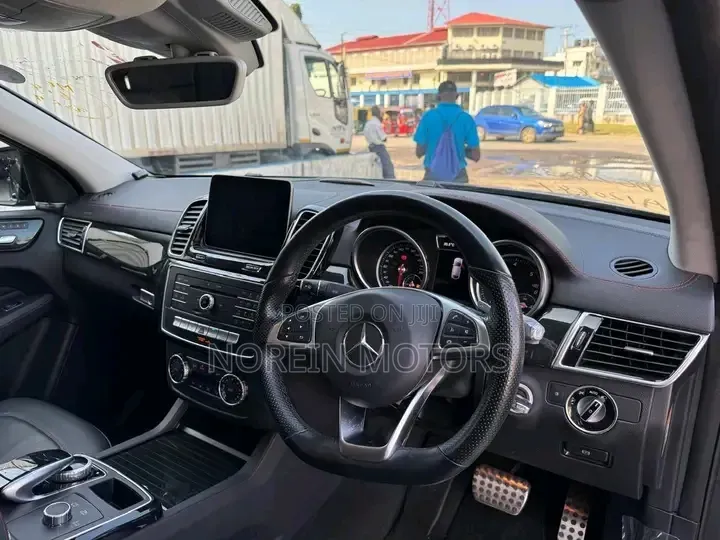 Mercedes-Benz GLE-Class GLE 350d 4MATIC 2019 Matt Black