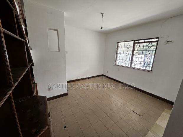 4bdrm Maisonette in BuruBuru for sale - thumbnail 2
