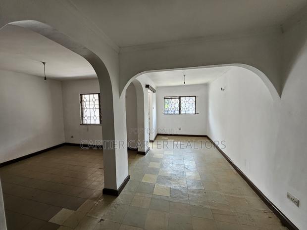 4bdrm Maisonette in BuruBuru for sale - thumbnail 9