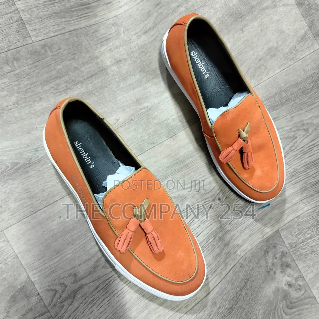 Quality Casual Leather Clarks Sued Loafer for Men Available