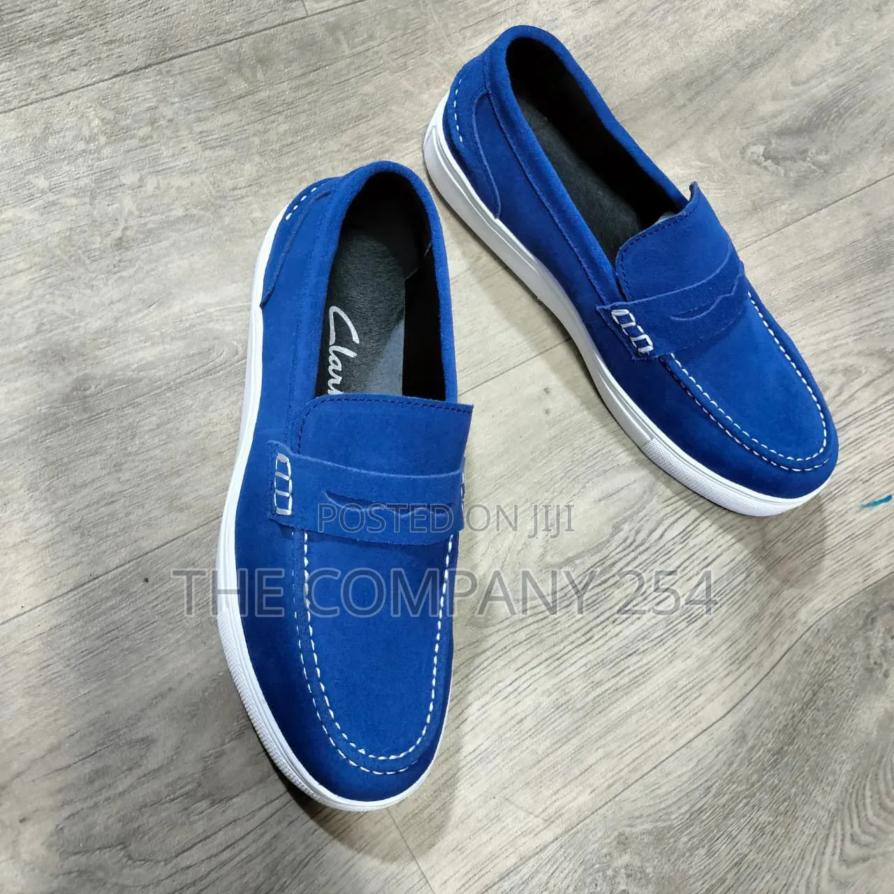 Quality Casual Leather Clarks Sued Loafer for Men Available