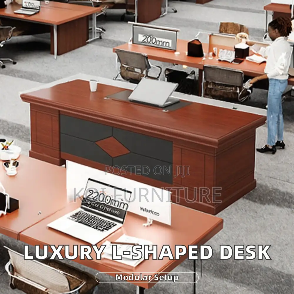 Desk : 1.6m Luxurious Executive Office Desk – Dark Wood Grain Finish