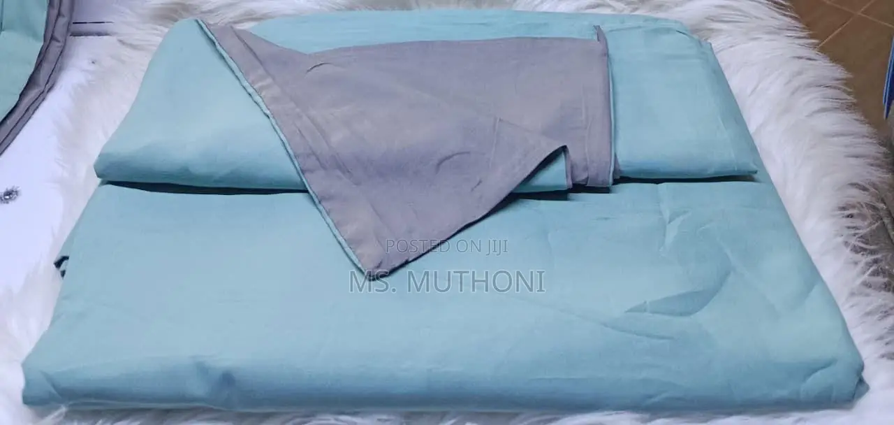 Sizes:4*6, 5*6, 6*6, 6*7 Quality Double Sided Cotton Duvet Cover Set