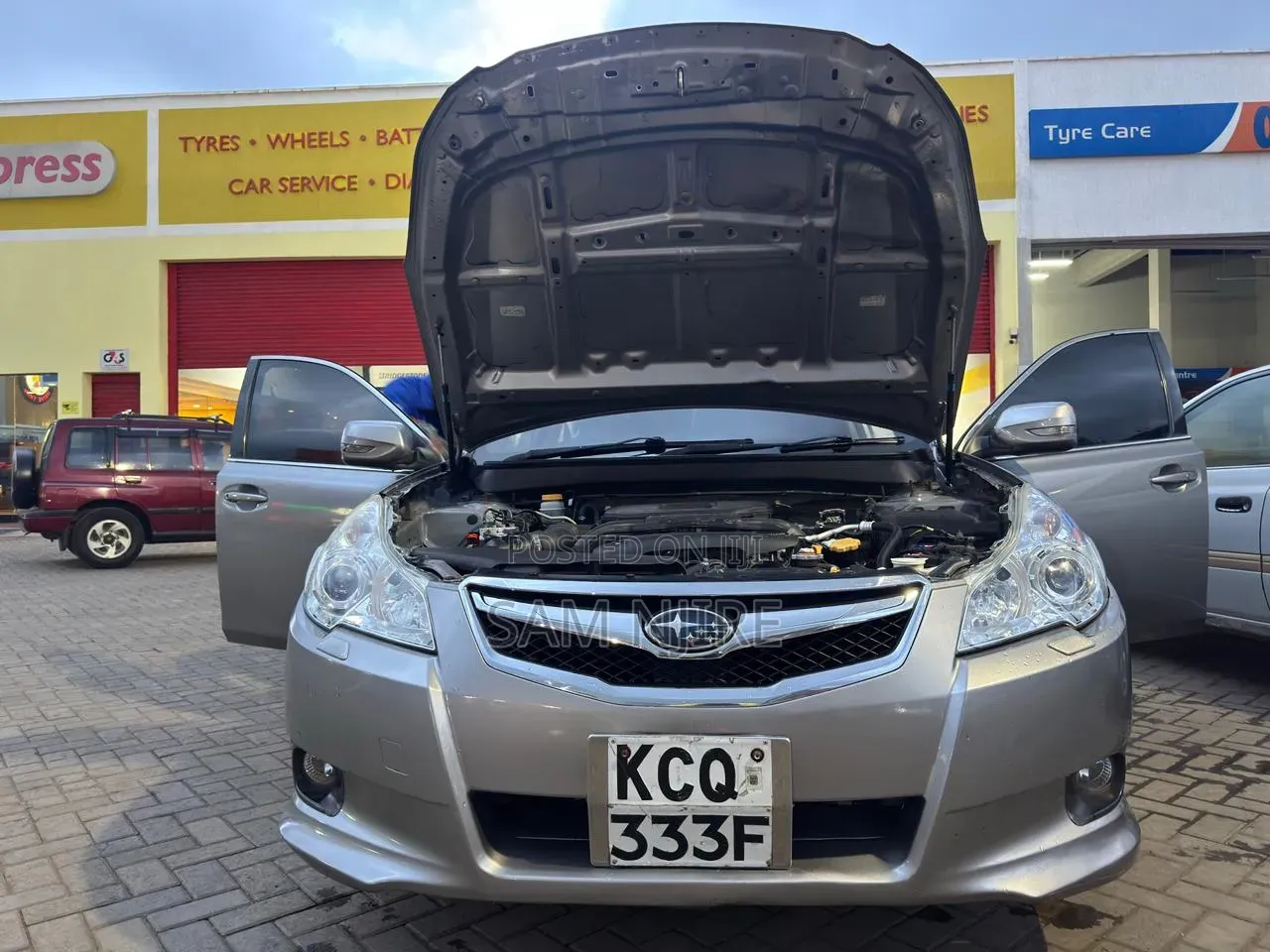 Subaru Legacy 2011 Gray