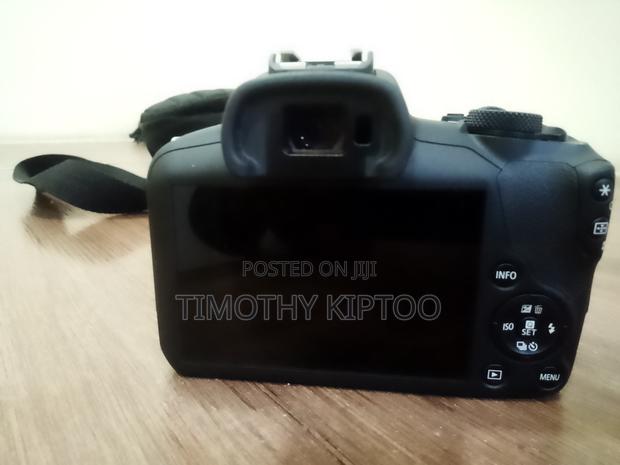 Canon Eos R100 Mirrorless Camera Rf-S 18-45mm - thumbnail 4