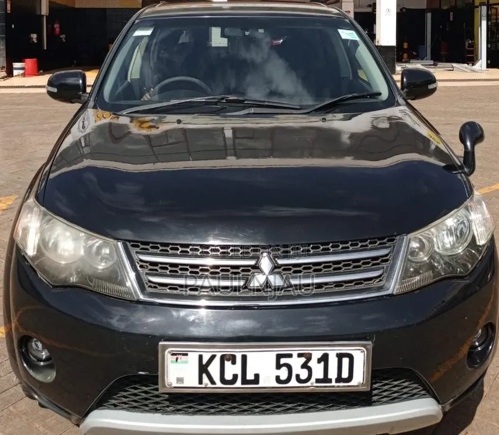 Mitsubishi Outlander 2010 Black