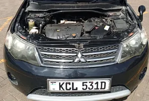 Mitsubishi Outlander 2010 Black