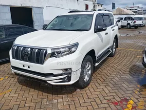 Toyota Land Cruiser Prado 2.8 2019 White