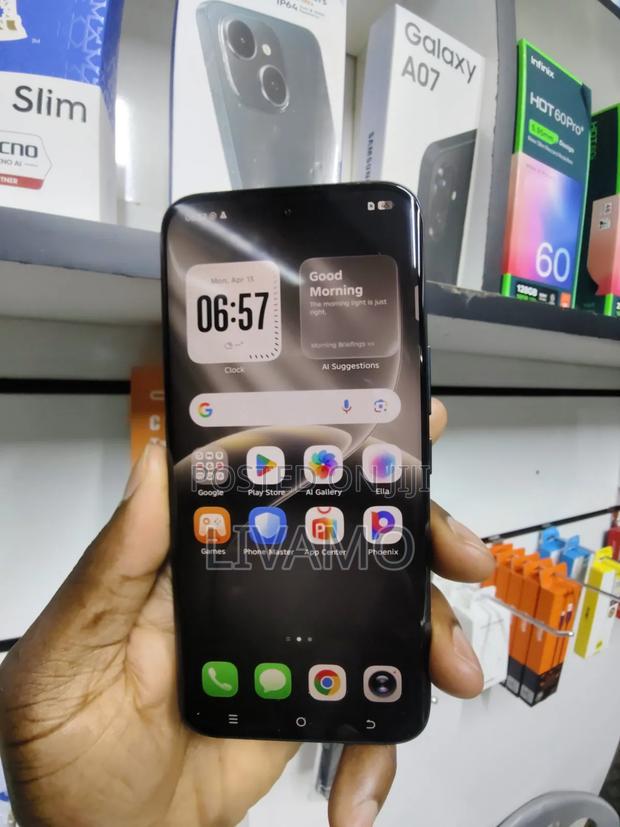 Tecno Camon 50 Pro 256 GB Gray - thumbnail 3