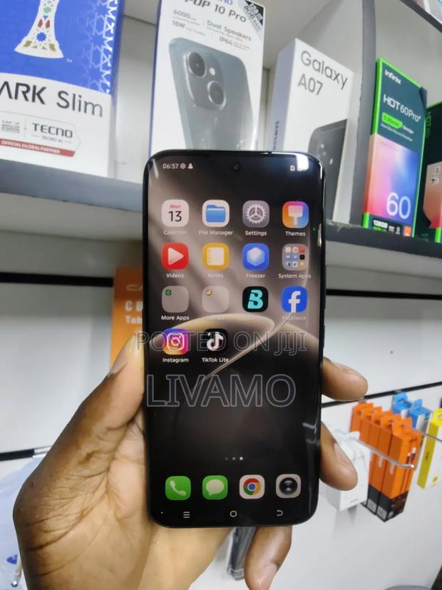 Tecno Camon 50 Pro 256 GB Gray - thumbnail 4