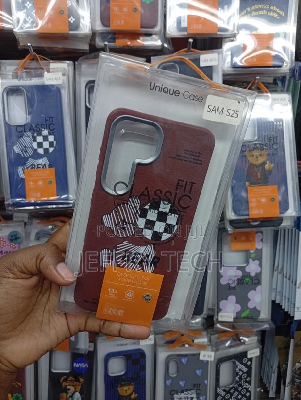 A "Unique Case" Brand Protective Phone Cover - thumbnail 2