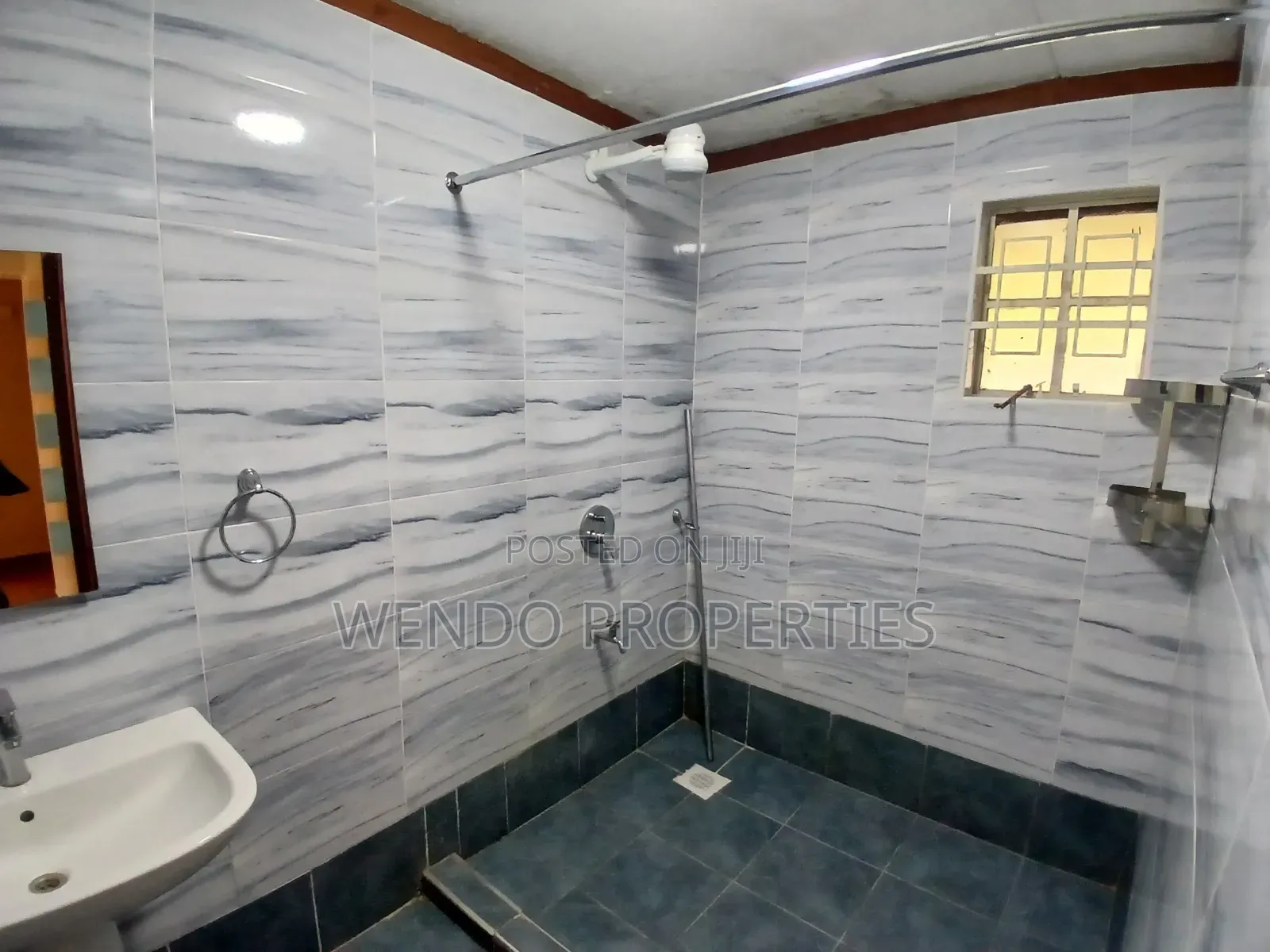 3bdrm Bungalow in Karen C for rent