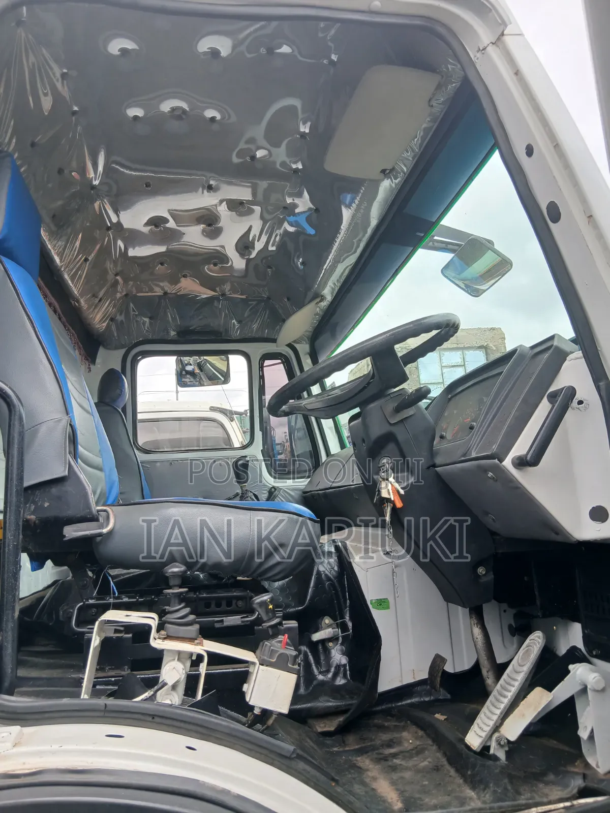 Tata Tipper 2023 White