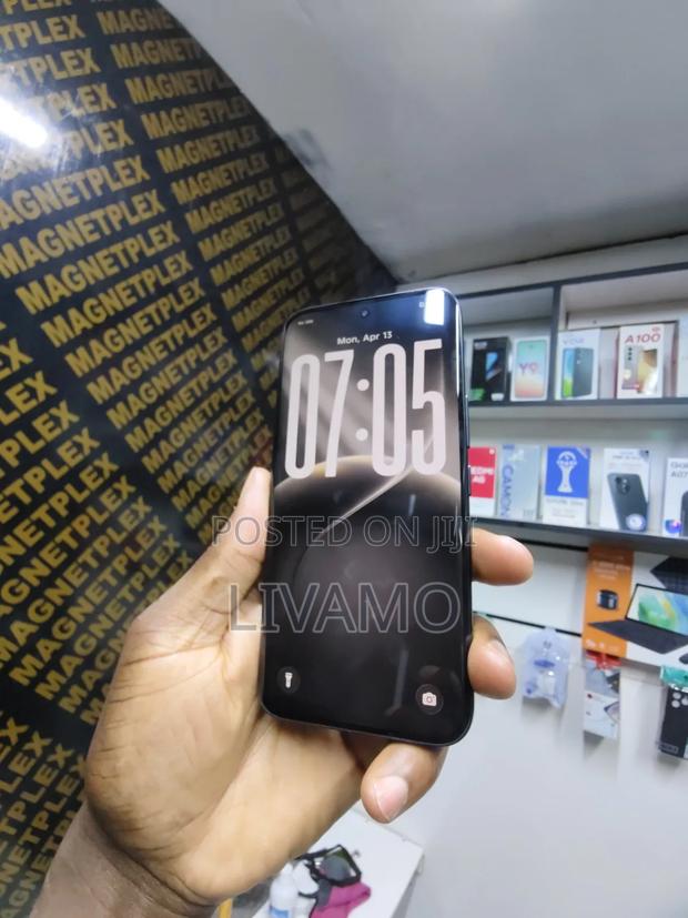 Tecno Camon 50 Pro 256 GB Gray - thumbnail 5