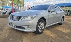 Toyota Crown 2012 Silver