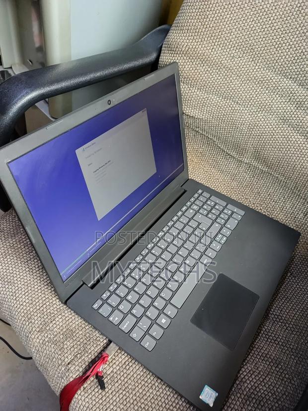 Laptop Lenovo V130-15IKB 8GB Intel Core i5 SSD 256GB - thumbnail 3
