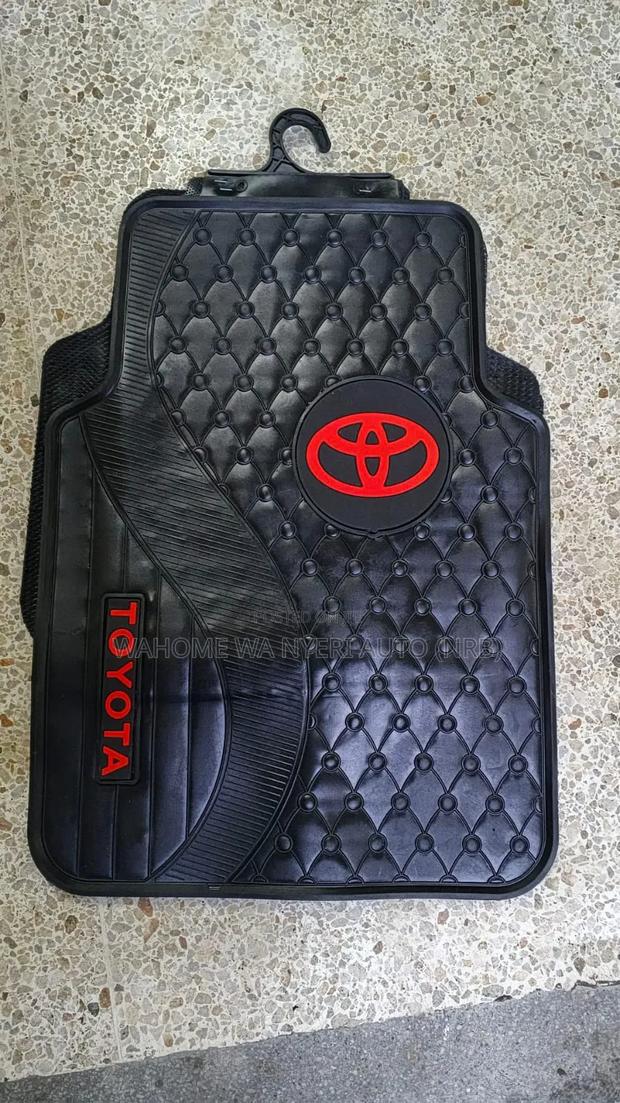 Toyota Heavy Duty Floor Mats - Black