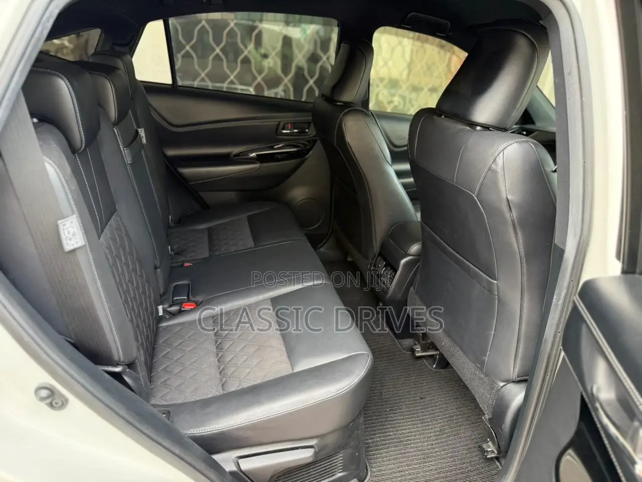 Toyota Harrier 2020 White