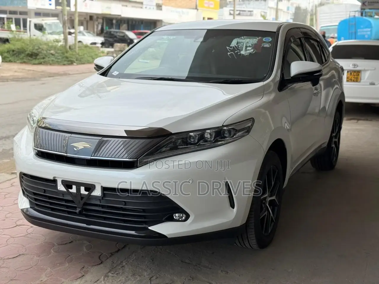 Toyota Harrier 2020 White