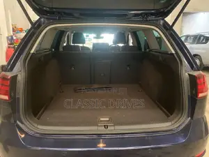 Volkswagen Golf Variant 2020 Blue