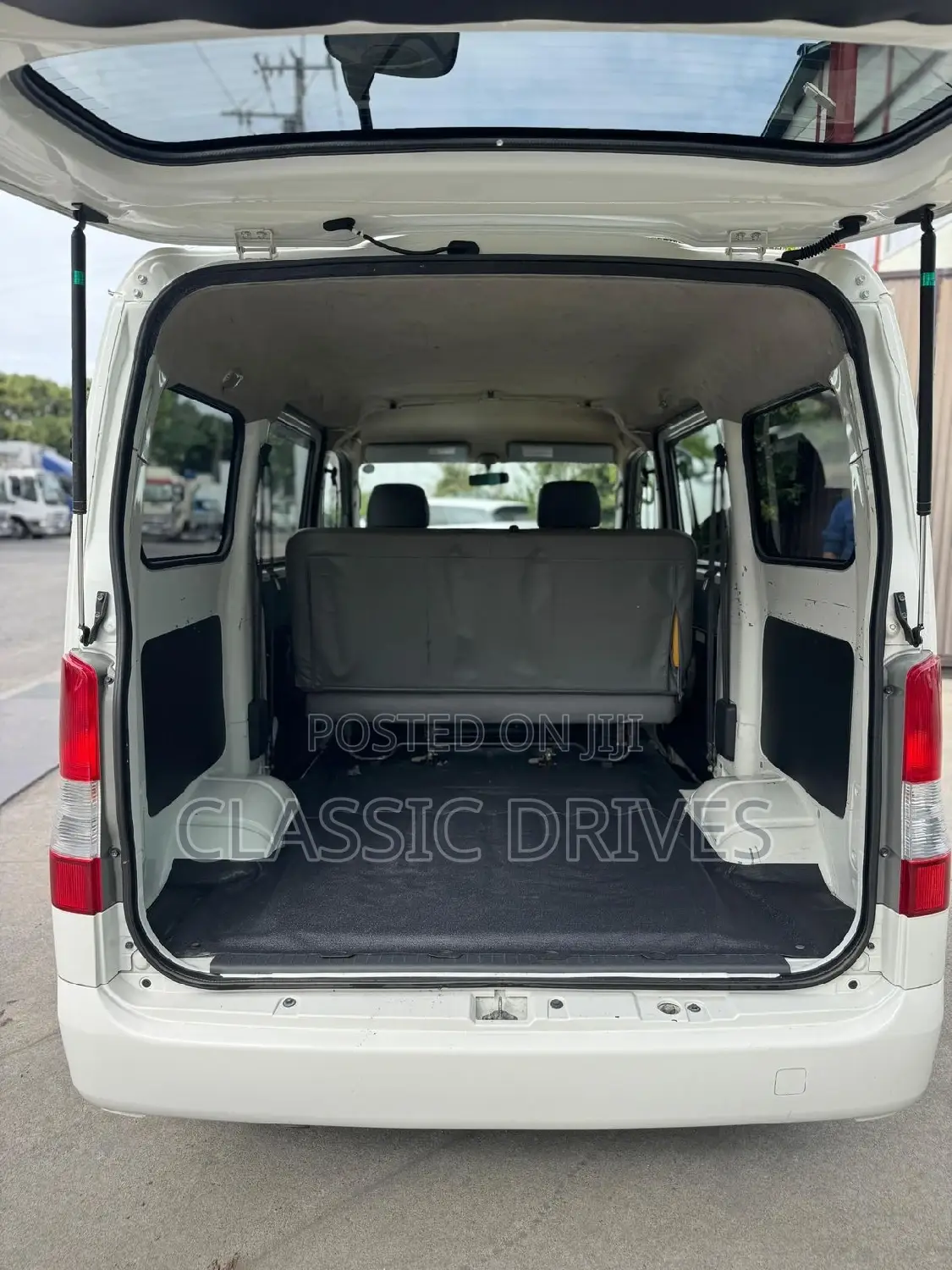 Toyota TownAce 2018 White