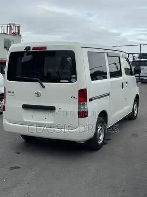 Toyota TownAce 2018 White