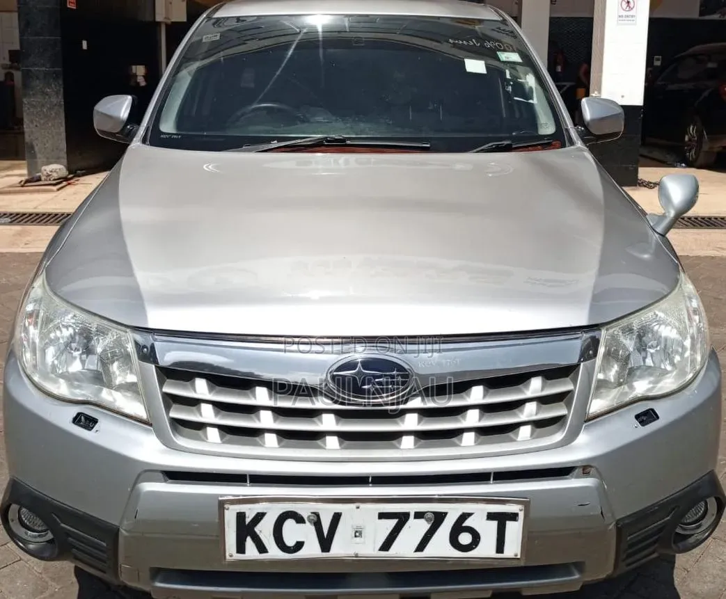 Subaru Forester 2012 Silver