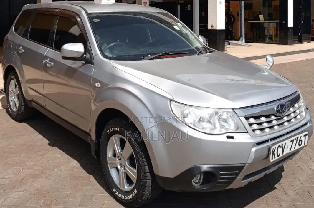 Subaru Forester 2012 Silver