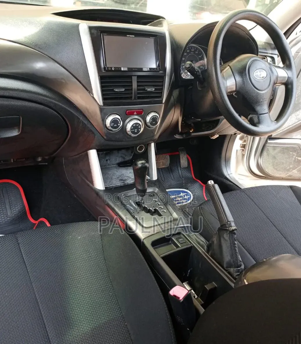 Subaru Forester 2012 Silver