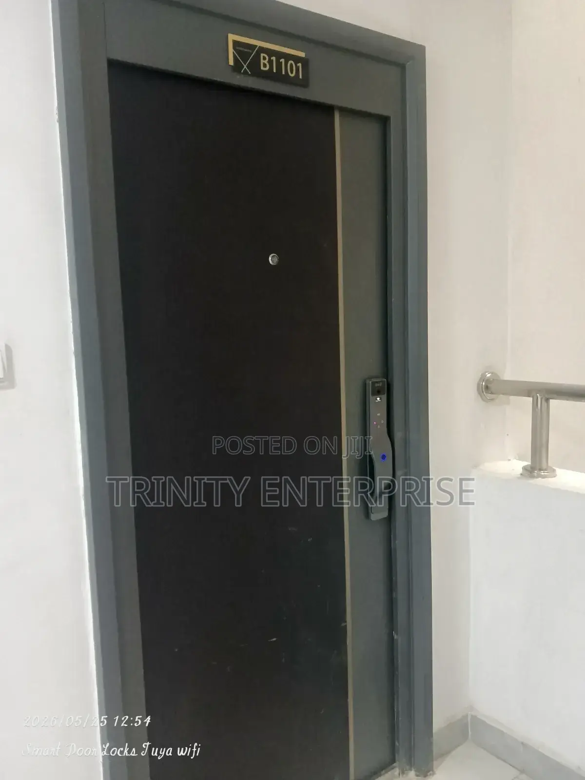 Smart Lock Tuya Fully Automatic Smart Door Lock