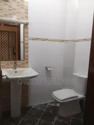 3bdrm Apartment in Lavington, Muthangari for rent