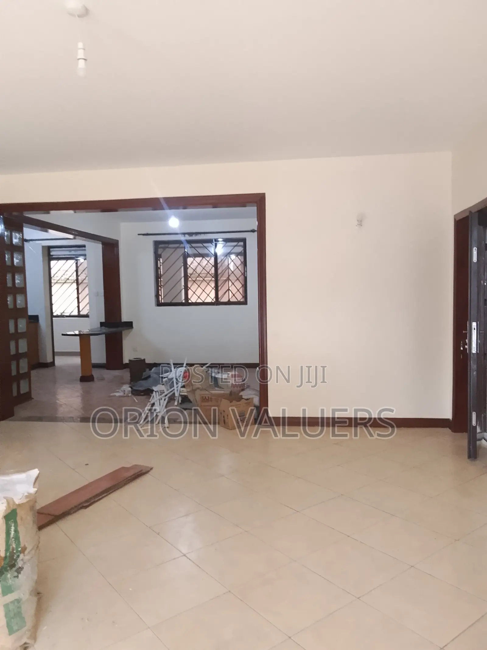 3bdrm Apartment in Lavington, Muthangari for rent