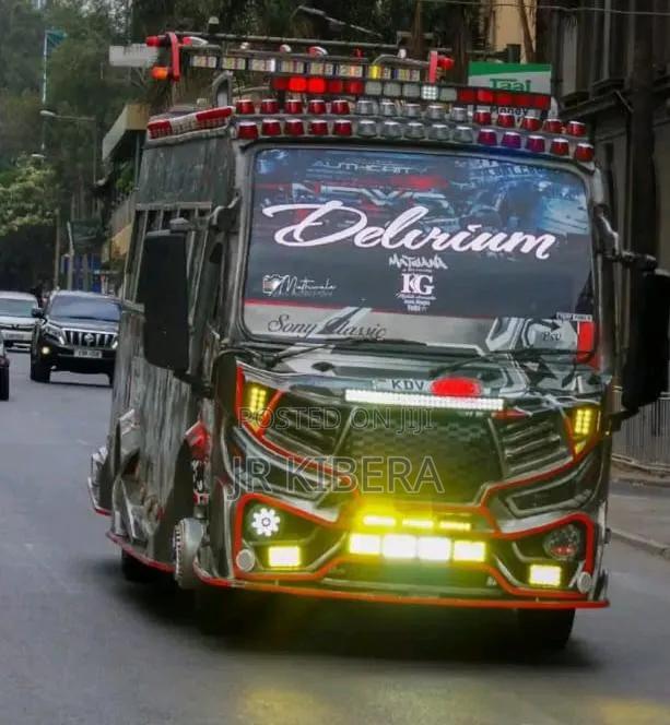 Isuzu NQR 2020 Black