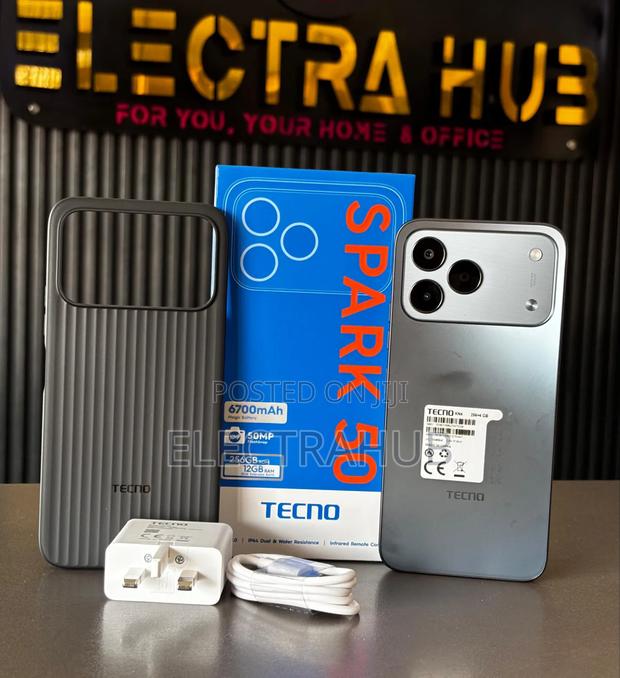 New Tecno Spark 50 128 GB Black