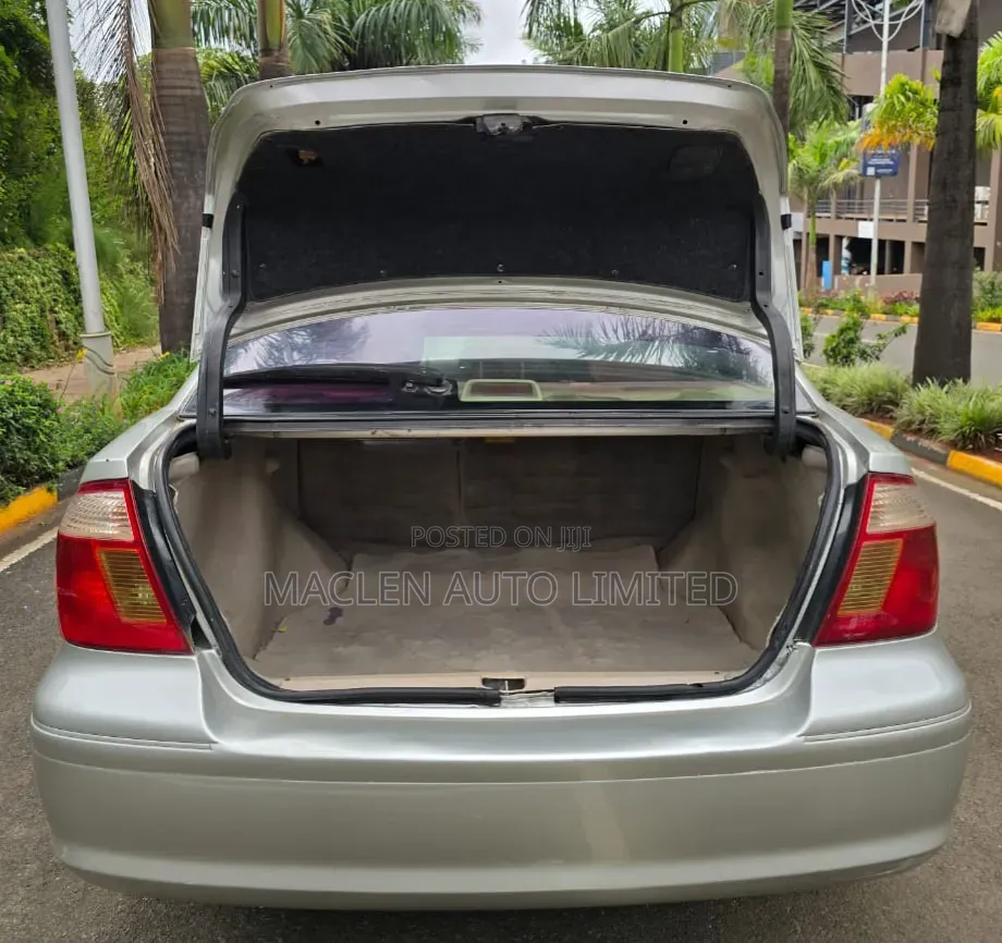 Toyota Premio 2005 Silver