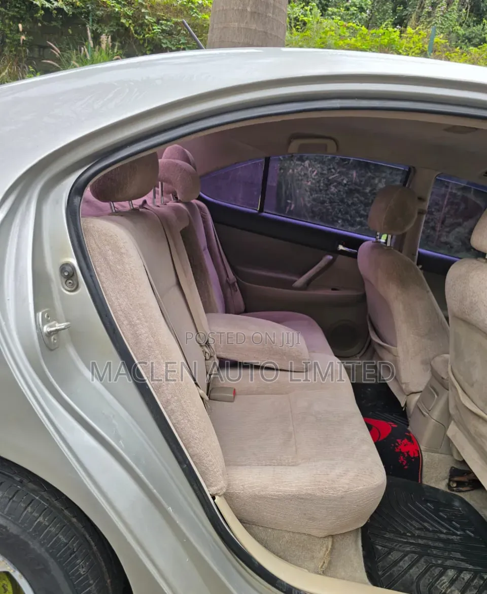 Toyota Premio 2005 Silver