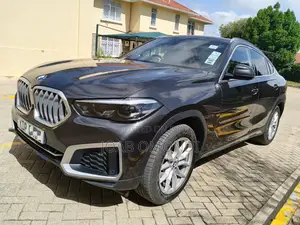 BMW X6 xDrive40i 2022 Gray